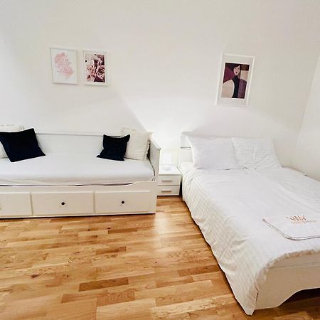 New Apartments Complex Prague Florenc Esterno foto