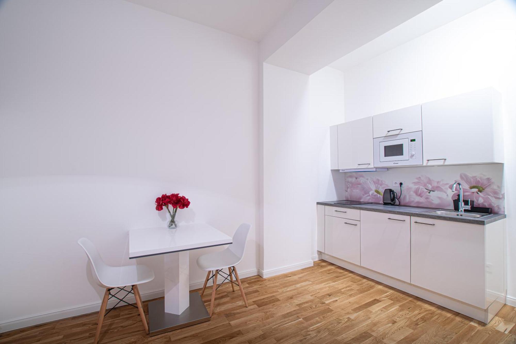 New Apartments Complex Prague Florenc Esterno foto