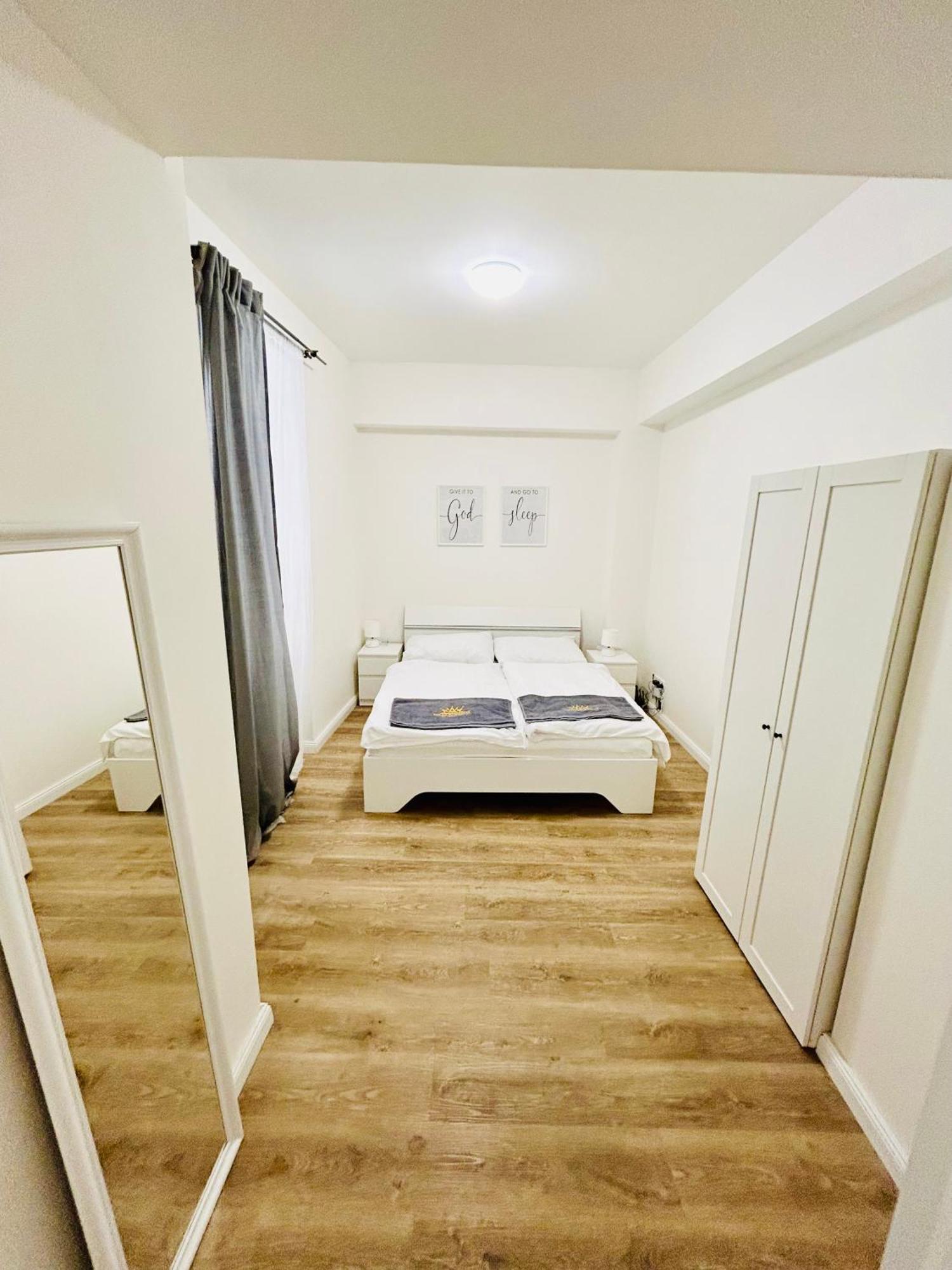 New Apartments Complex Prague Florenc Esterno foto