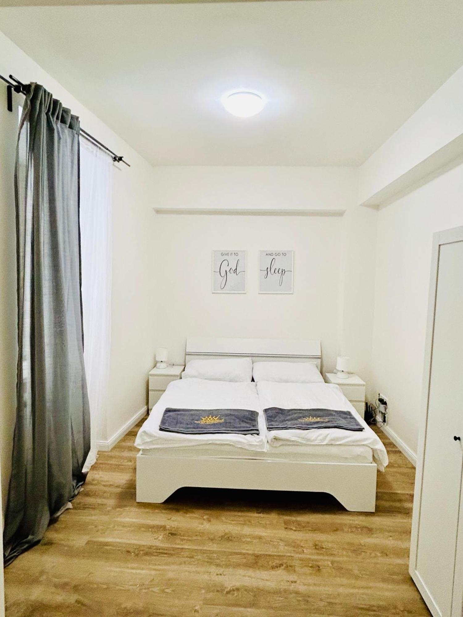 New Apartments Complex Prague Florenc Esterno foto